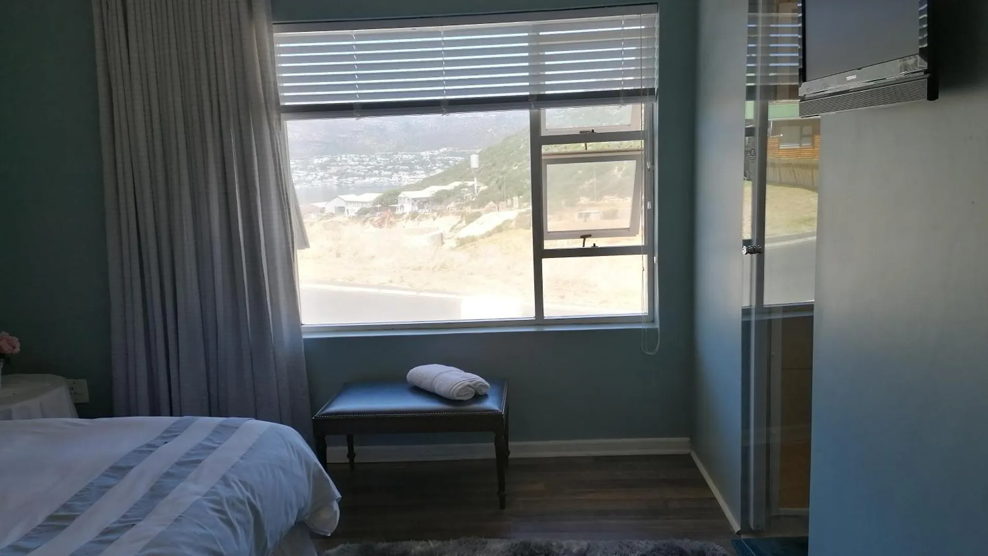 15 On Penguin Guesthouse Simon's Town South Africa